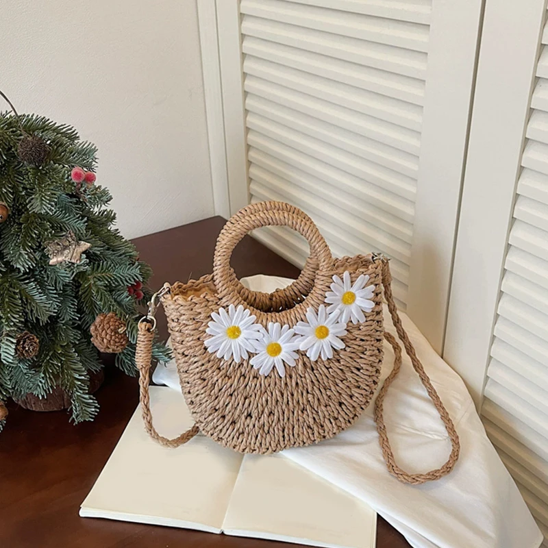 Women's Large Capacity Handwoven Daisy Straw Rattan Crossbody Shoulder Bag Hollow out Design Summer Beach Handbag
Women's Large Capacity Handwoven Daisy Straw Rattan Crossbody Shoulder Bag Hollow out Design Summer Beach Handbag