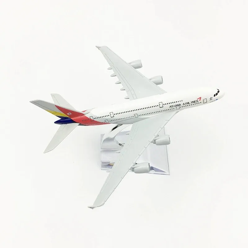 Металлическая литая модель самолета A380 Asiana Airways в масштабе 1:400, 16 см, с подставкой, миниатюрная реплика, детская игрушка, подарок
Металлическая литая модель самолета A380 Asiana Airways в масштабе 1:400, 16 см, с подставкой, миниатюрная реплика, детская игрушка, подарок