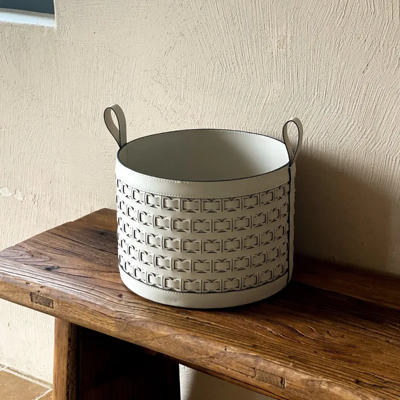 Light Luxury Storage Basket Living Room Storage Basket Modern Organize Bucket with Handle Bedroom Multifunctional Organize Box
Light Luxury Storage Basket Living Room Storage Basket Modern Organize Bucket with Handle Bedroom Multifunctional Organize Box