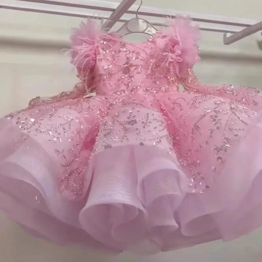 Luxury Baby Girls' Wedding Birthday Party Feather bead transparent long sleeved dress Children Princess tutu fluffy Prom Dresses
Luxury Baby Girls' Wedding Birthday Party Feather bead transparent long sleeved dress Children Princess tutu fluffy Prom Dresses