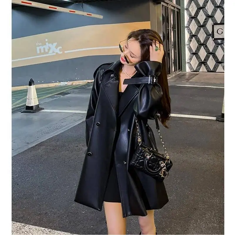 Black Genuine Sheepskin Biker Coat Women's Spring Autumn New Style Korean High Waist Cinched Short Length Long Sleeve Woolen
Black Genuine Sheepskin Biker Coat Women's Spring Autumn New Style Korean High Waist Cinched Short Length Long Sleeve Woolen
