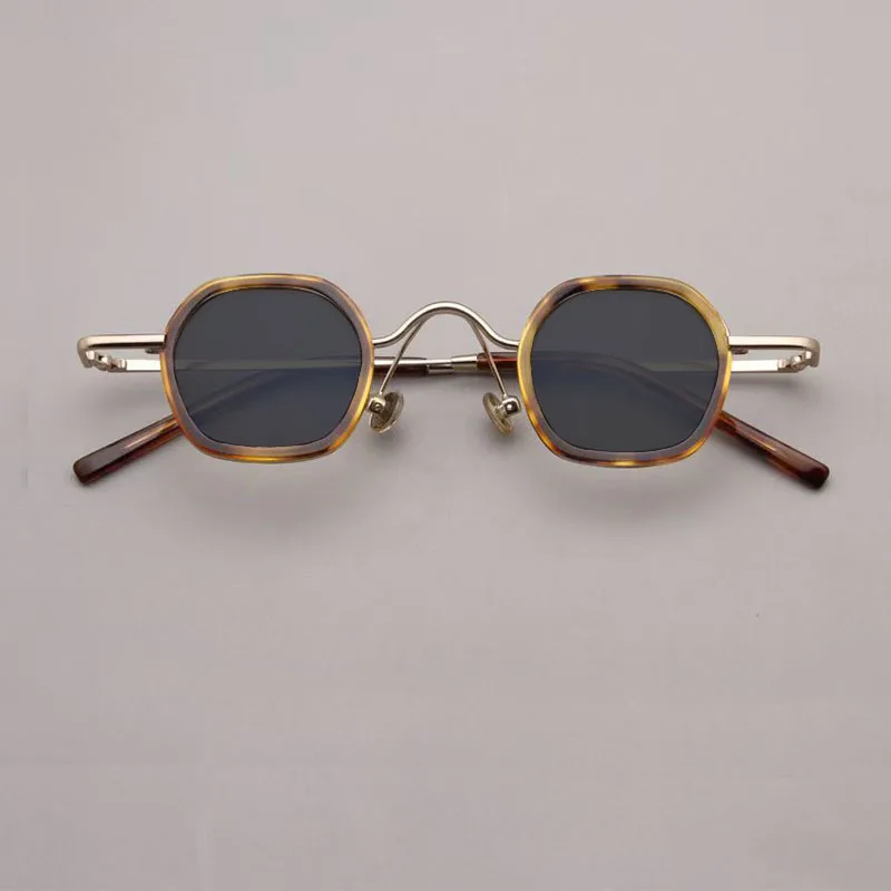 Vintage rectangular acetate fiber metal UV400 polarized sunglasses, suitable for men and women with small-sized lenses sunnies
Vintage rectangular acetate fiber metal UV400 polarized sunglasses, suitable for men and women with small-sized lenses sunnies