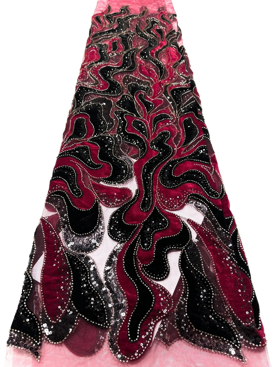 latest nigerian lace fabrics 2026 Velvet Embroidery Lace Fabric African French Sequin Beaded Tulle for Dress Sewing New
latest nigerian lace fabrics 2026 Velvet Embroidery Lace Fabric African French Sequin Beaded Tulle for Dress Sewing New