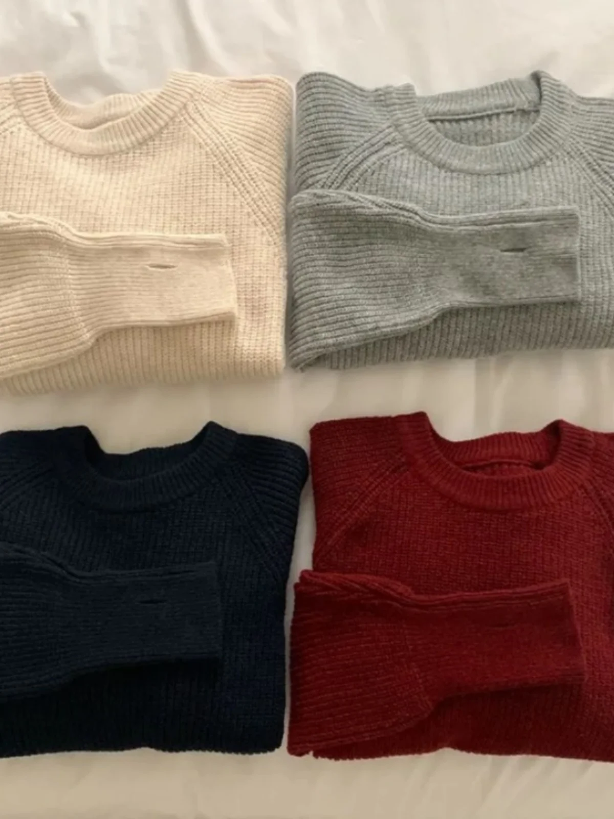Ladies Thiened Lazy Sle Knitted Sweater round Ne Overhead Long Sve Warm Outerwear Premium Feeling Spring Autumn Top
Ladies Thiened Lazy Sle Knitted Sweater round Ne Overhead Long Sve Warm Outerwear Premium Feeling Spring Autumn Top