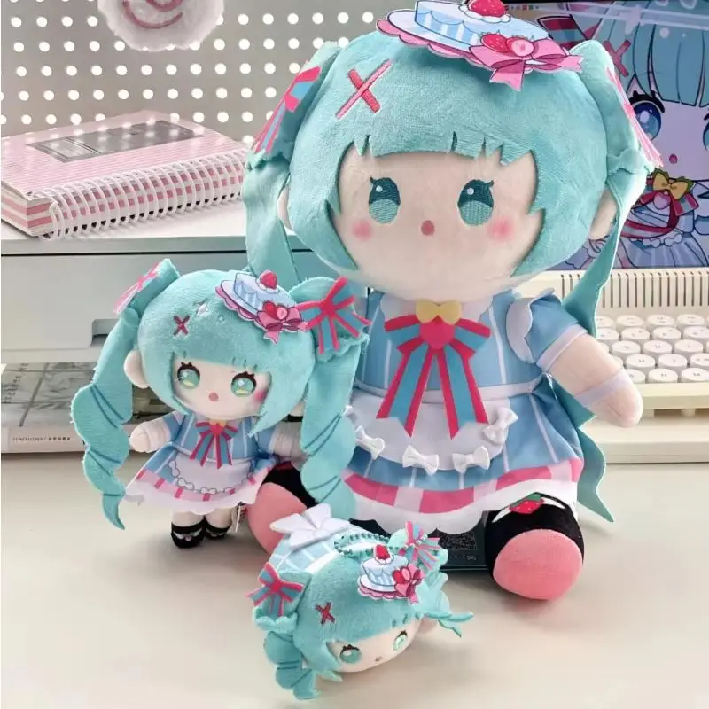 Miku Sweet Interwoven Plush Pendant Ornament Kawaii Doll Anime Merch Room Decoration Collectable Toy Festival Gift For Fans
Miku Sweet Interwoven Plush Pendant Ornament Kawaii Doll Anime Merch Room Decoration Collectable Toy Festival Gift For Fans