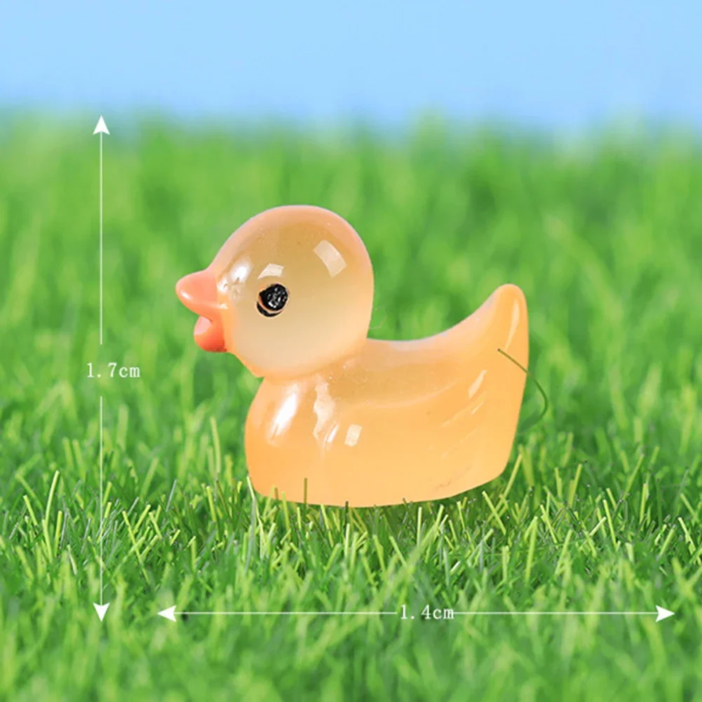1 Set Fluorescent Duck 50pcs Blue Green Landscape Decor Light Red Miniature Figures Orange Ornament Purple Resin
1 Set Fluorescent Duck 50pcs Blue Green Landscape Decor Light Red Miniature Figures Orange Ornament Purple Resin