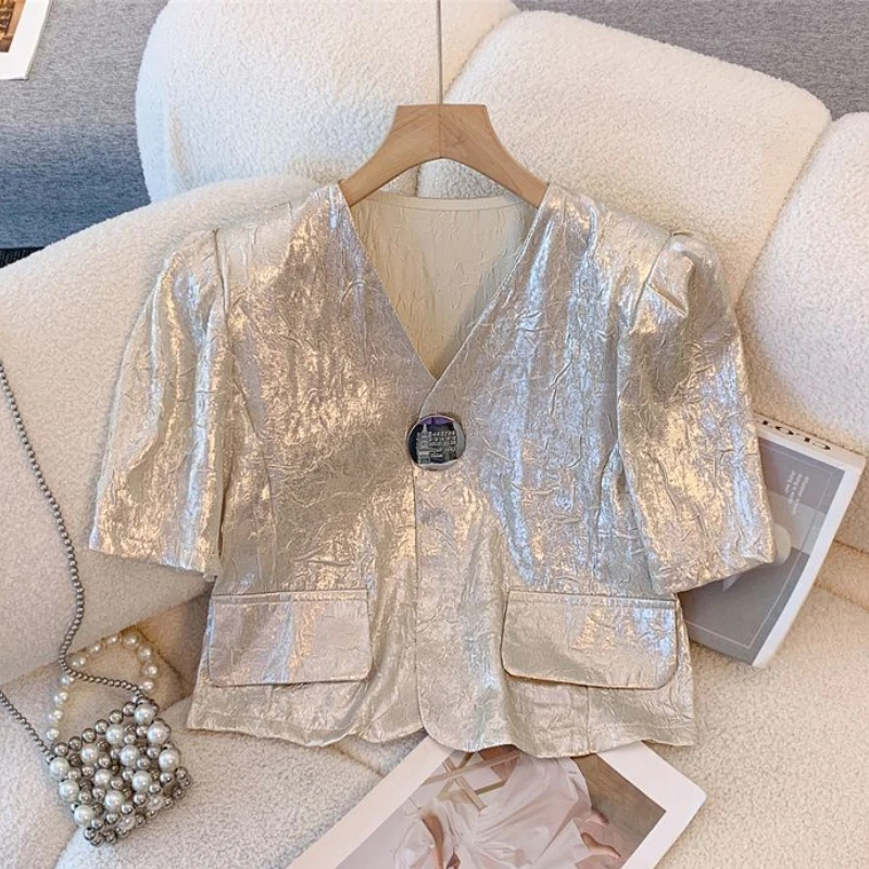 2025 European Style Women Fashion V Neck Bling Bling Short Sleeve Top Shirt , Woman Designer Folds Tops Shirts
2025 European Style Women Fashion V Neck Bling Bling Short Sleeve Top Shirt , Woman Designer Folds Tops Shirts