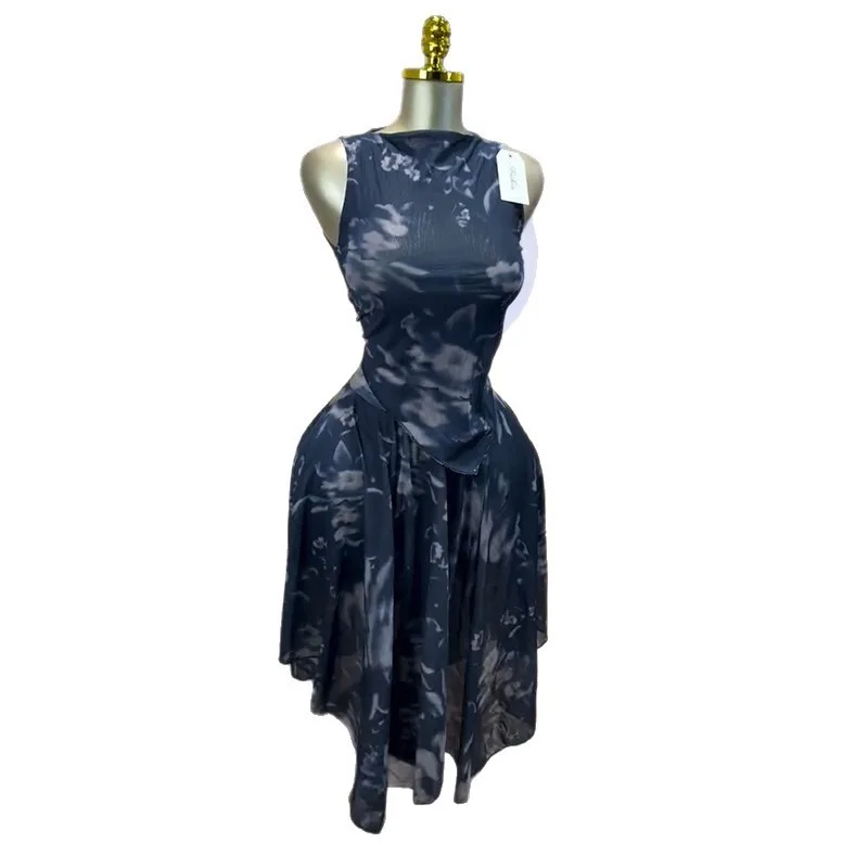 European American Clothing Spring New Sweet and Fresh Printed One-line Collar Sleeveless Shirt High-waisted Skirt Two-piece Set
European American Clothing Spring New Sweet and Fresh Printed One-line Collar Sleeveless Shirt High-waisted Skirt Two-piece Set