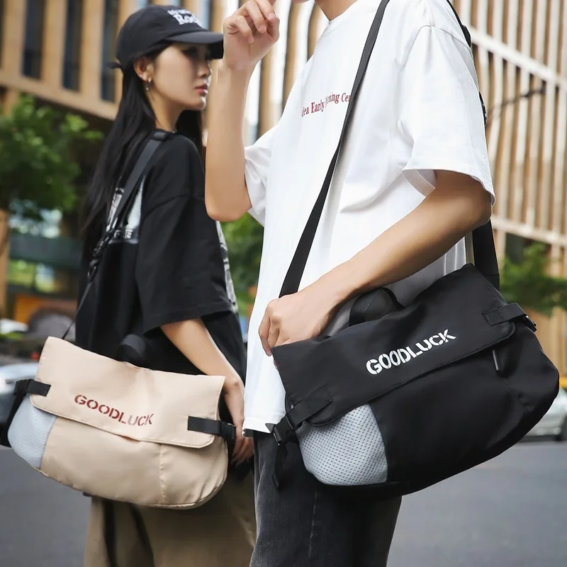 Japanese ins tide shoulder bag hundred with sports wind female students class commuting backpack large capacity crossbody bags
Japanese ins tide shoulder bag hundred with sports wind female students class commuting backpack large capacity crossbody bags