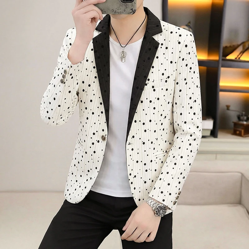 Spring new style long-sleeved fashionable and stylish party polka dot suit long-sleeved men's suit
Spring new style long-sleeved fashionable and stylish party polka dot suit long-sleeved men's suit