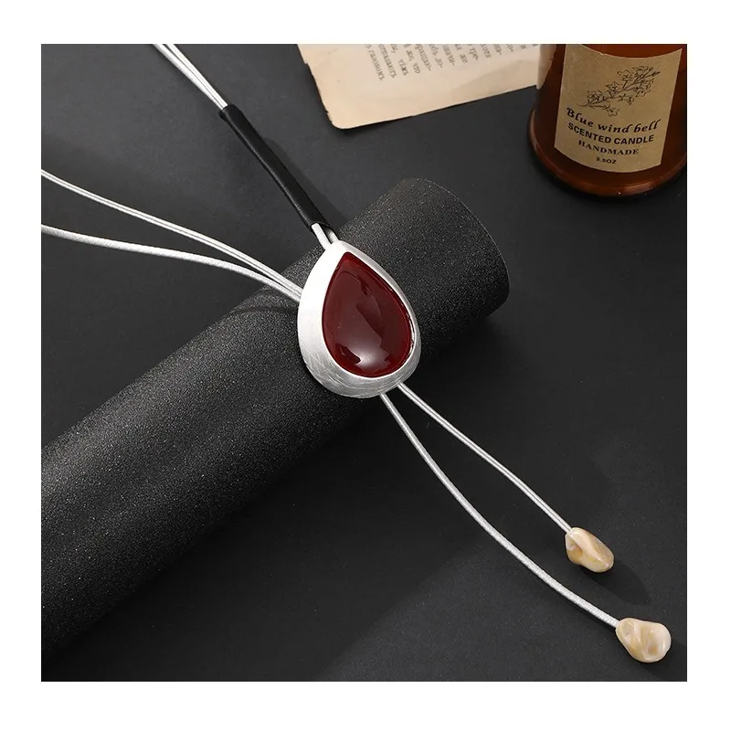The New Model Is Specially Designed for Simple, Personalized and Versatile Sweater Chain, Fashion Trend and Atmospheric Long Nec
The New Model Is Specially Designed for Simple, Personalized and Versatile Sweater Chain, Fashion Trend and Atmospheric Long Nec