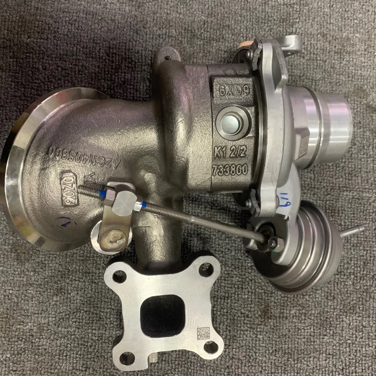 NEW Suitable for the new Ford Focus Carnival 1.0t turbocharger H6BG 6K682AA turbocharger
NEW Suitable for the new Ford Focus Carnival 1.0t turbocharger H6BG 6K682AA turbocharger