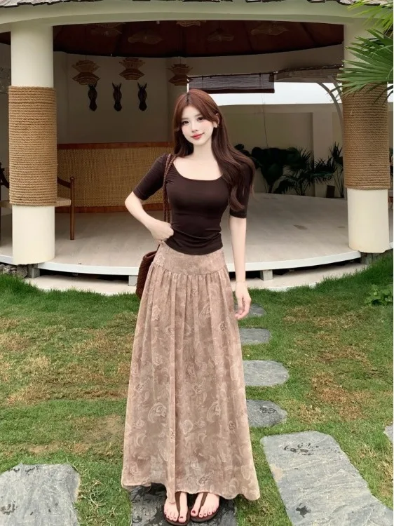 plus Size Fashion Set Vintage Money Style Mid-Sleeve High Neck Top Midi Skirt Summer New Arrival Color Korean Version S...
plus Size Fashion Set Vintage Money Style Mid-Sleeve High Neck Top Midi Skirt Summer New Arrival Color Korean Version S...
