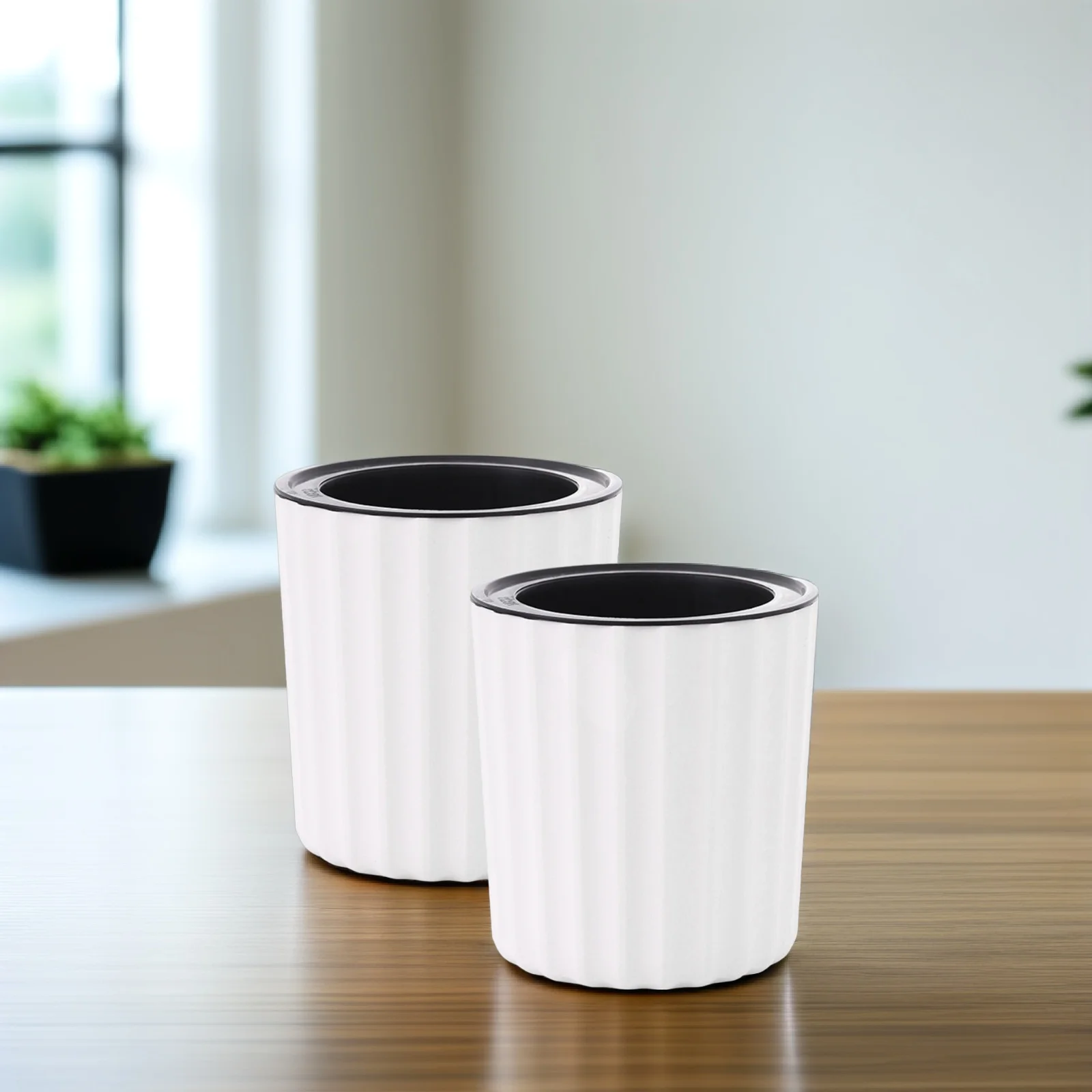 2 Pcs Self-priming Flower Pot Watering Planter Orchid Pots Indoor Flowerpot Self-absorbing
2 Pcs Self-priming Flower Pot Watering Planter Orchid Pots Indoor Flowerpot Self-absorbing