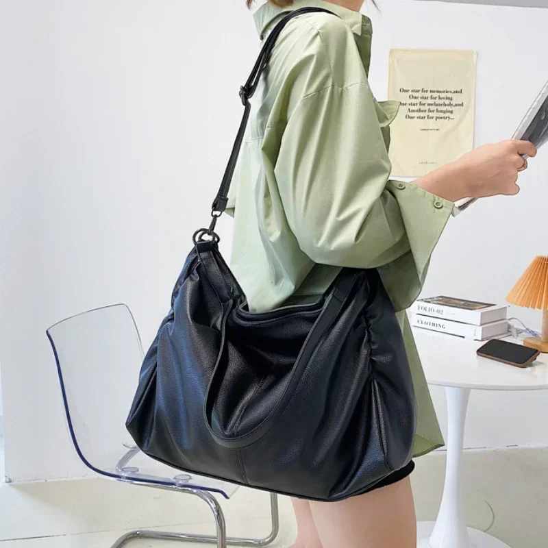 Big Black Shoulder Bags for Women Large Hobo Shopper Bag Solid Color Quality Soft Leather Crossbody Handbag Lady Travel Tote Bag
Big Black Shoulder Bags for Women Large Hobo Shopper Bag Solid Color Quality Soft Leather Crossbody Handbag Lady Travel Tote Bag
