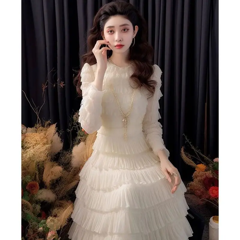 Spring and Summer New Luxury Beautiful Cake White Dress for Women Long Sleeve Waist Cinched Slimming Sweet Princess Long Dress
Spring and Summer New Luxury Beautiful Cake White Dress for Women Long Sleeve Waist Cinched Slimming Sweet Princess Long Dress