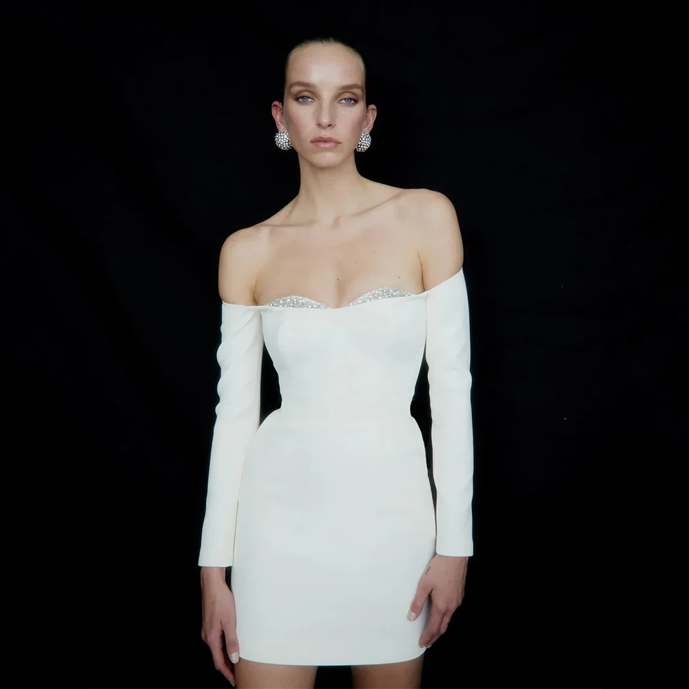 Customized Mini Cocktail Dresses for Women Off the Shoulder Sheath Cocktail Gowns Short Crystal Sweetheart Column Party Dresses
Customized Mini Cocktail Dresses for Women Off the Shoulder Sheath Cocktail Gowns Short Crystal Sweetheart Column Party Dresses