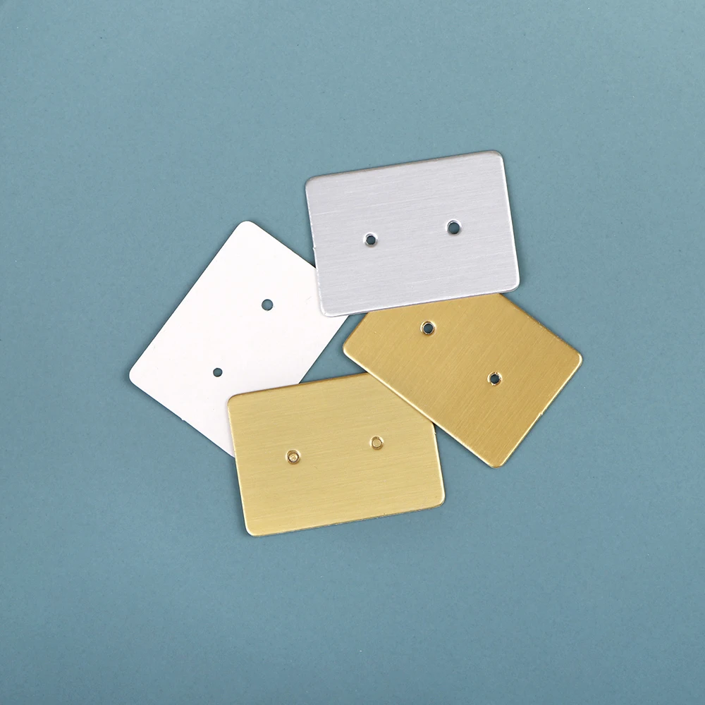 100Pcs 3.5x2.5cm Gold Silver Colorful Earring Display Label Tags Blank Jewelry Packaging Kraft Paper Card Handmade DIY Accessory
100Pcs 3.5x2.5cm Gold Silver Colorful Earring Display Label Tags Blank Jewelry Packaging Kraft Paper Card Handmade DIY Accessory