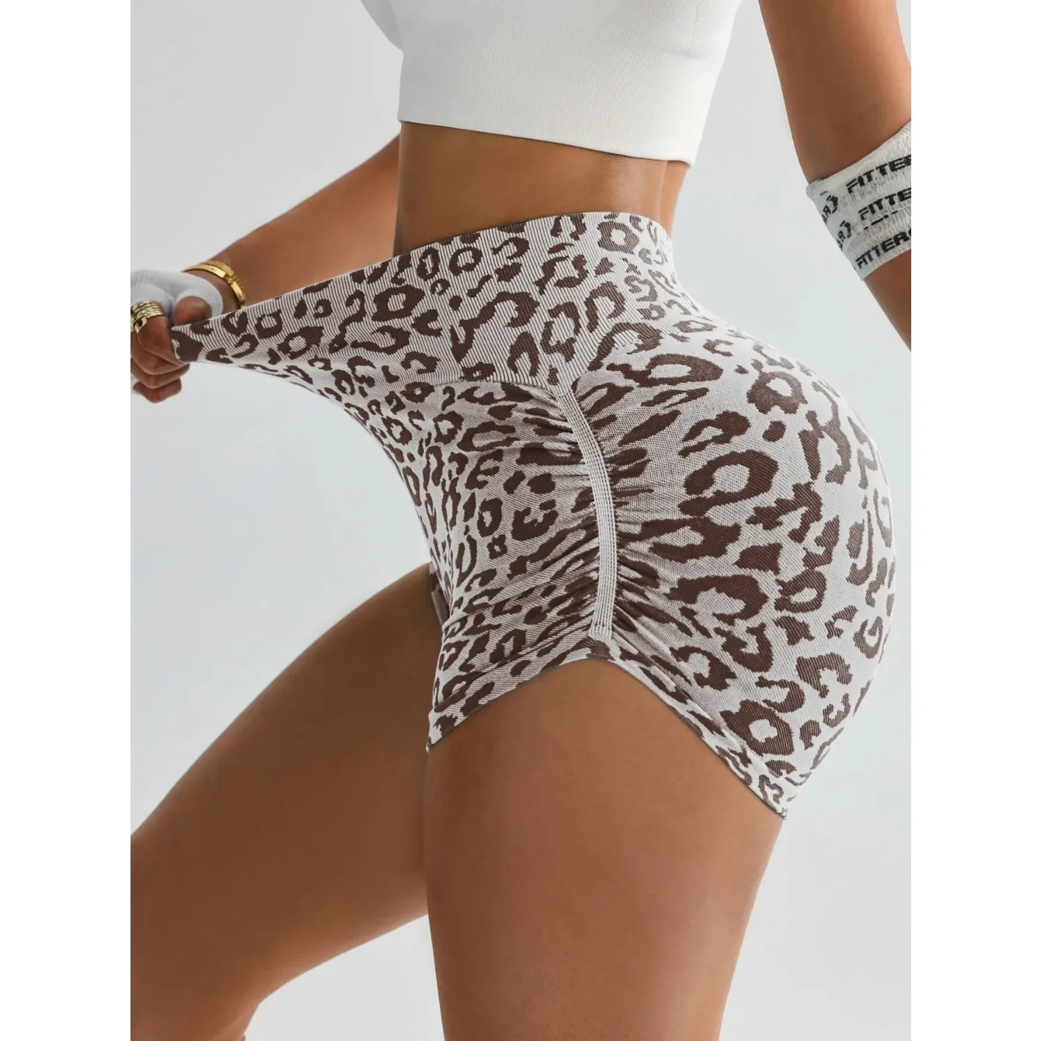 Women High Waist Leopard Print Shorts Seamless Slim Leggings Sexy Hip Liftting Gym Running Cycling Yoga Shorts Summer for Women
Women High Waist Leopard Print Shorts Seamless Slim Leggings Sexy Hip Liftting Gym Running Cycling Yoga Shorts Summer for Women