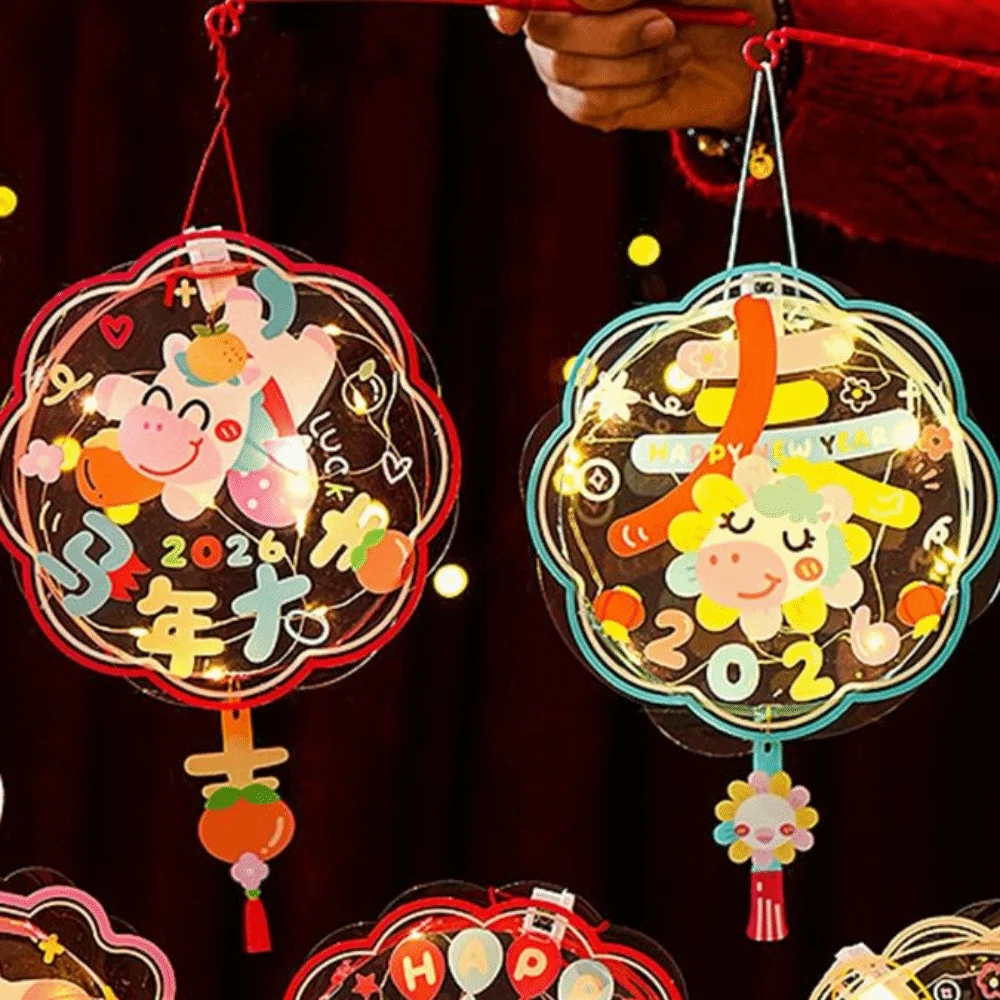 Ancient Chinese New Year Lantern Cartoon Traditional Portable Horse Lantern PVC Luminous 2026 Horse Year Lantern School Project
Ancient Chinese New Year Lantern Cartoon Traditional Portable Horse Lantern PVC Luminous 2026 Horse Year Lantern School Project