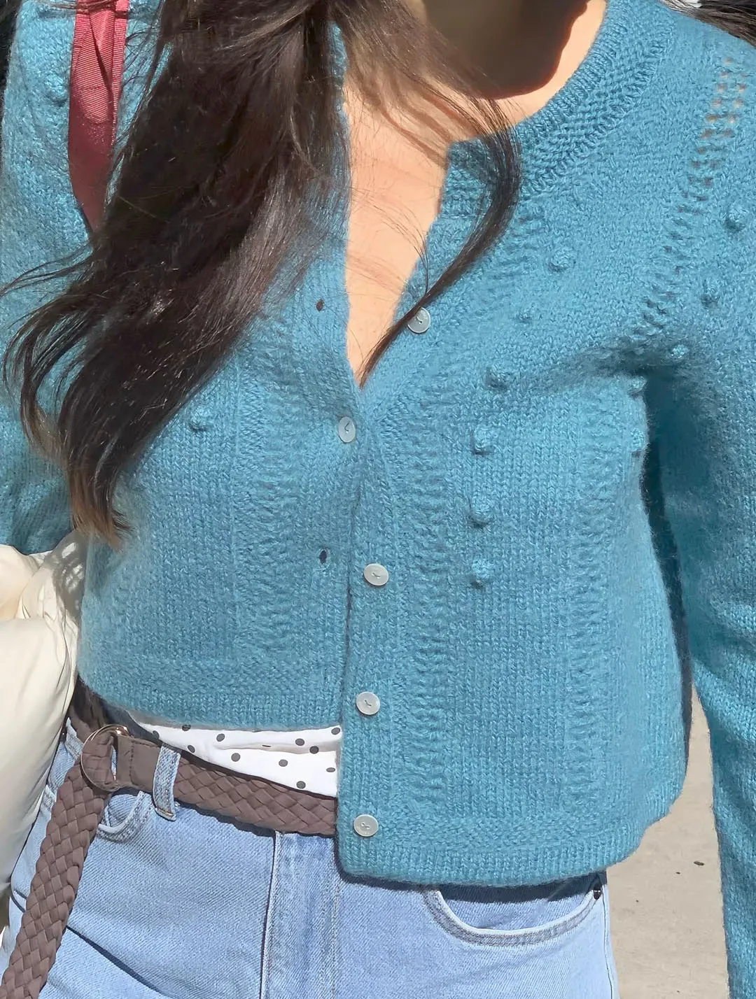 Korean Style Pure Color round Neck Single Button Hollow Knitted Cardigan Wool Tannat 100% Quality Casual Fashion Women's Knit...
Korean Style Pure Color round Neck Single Button Hollow Knitted Cardigan Wool Tannat 100% Quality Casual Fashion Women's Knit...