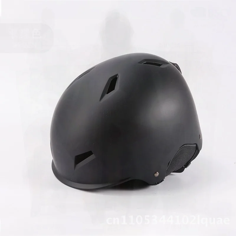 Adult Unisex Ski & Snowboard Helmets Eps+Pc Double Winter Sports Equipment Outdoor Snow Sports Safety Gear in Multiple Colors
Adult Unisex Ski & Snowboard Helmets Eps+Pc Double Winter Sports Equipment Outdoor Snow Sports Safety Gear in Multiple Colors
