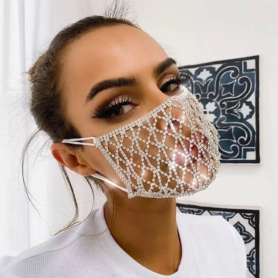 INS Fashion Bling Water Drill Mesh Hollow Out Mask Beauty Blogger Along with an Ultra Flash Crystal Mask Jewelry Accessories
INS Fashion Bling Water Drill Mesh Hollow Out Mask Beauty Blogger Along with an Ultra Flash Crystal Mask Jewelry Accessories