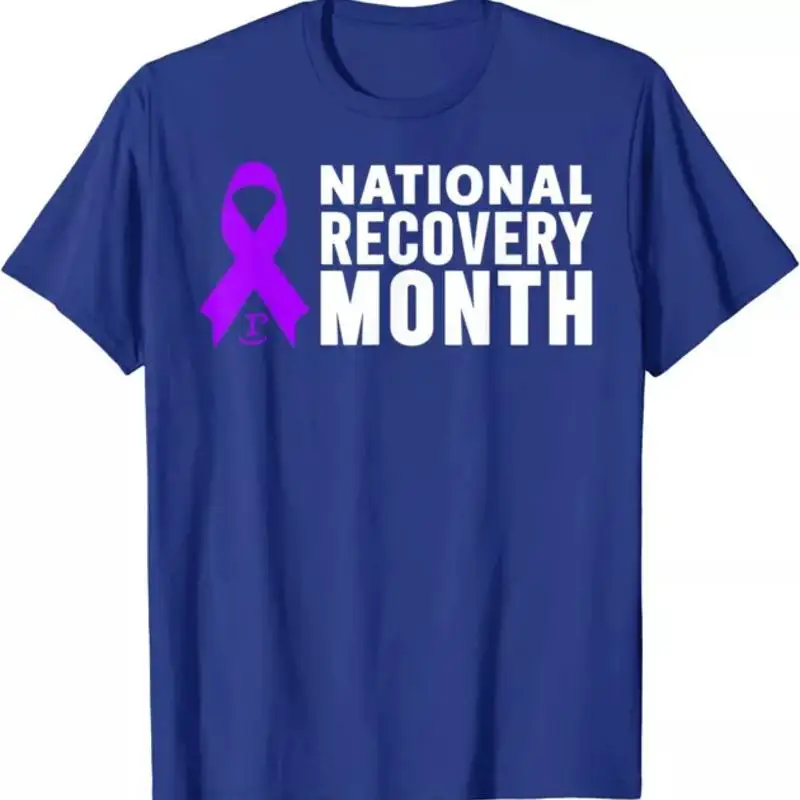Футболка с изображением месяца Национального восстановления с фиолетовой лентой
Футболка с изображением месяца Национального восстановления с фиолетовой лентой