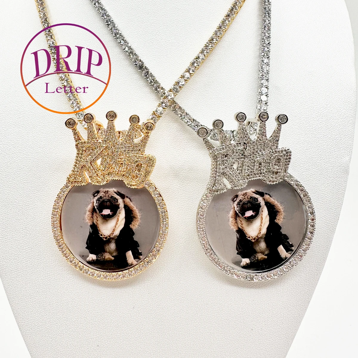 Drip Letter Custom Photo Necklace for Women King Crown Bail Memory Picture Personalized Pendant Iced Out Zircon Hip Hop Jewelry
Drip Letter Custom Photo Necklace for Women King Crown Bail Memory Picture Personalized Pendant Iced Out Zircon Hip Hop Jewelry