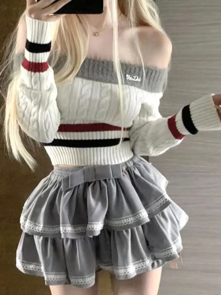Retro College Style Gray Knit 2 Piece Set Women Sweet High Street Skirts Sets Female Off Shoulder Sweater + Bow Mini Skirt Suit
Retro College Style Gray Knit 2 Piece Set Women Sweet High Street Skirts Sets Female Off Shoulder Sweater + Bow Mini Skirt Suit