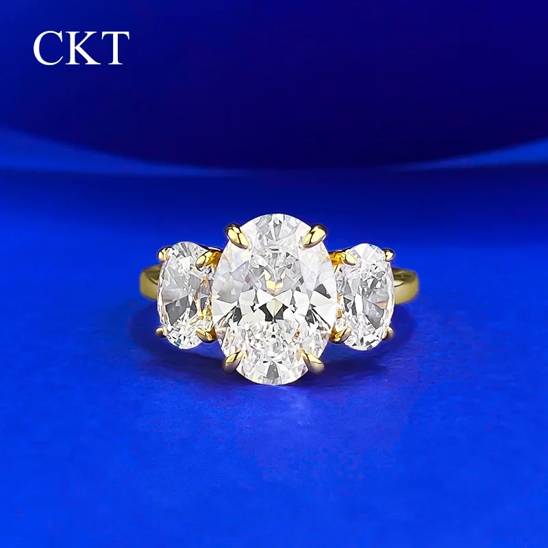 CKT 8*11mm Moissanite Engagement Ring with Certificate 3-Stone Oval Cut Diamond Wedding Ring for Women 925 Silver Fine Jewelry
CKT 8*11mm Moissanite Engagement Ring with Certificate 3-Stone Oval Cut Diamond Wedding Ring for Women 925 Silver Fine Jewelry