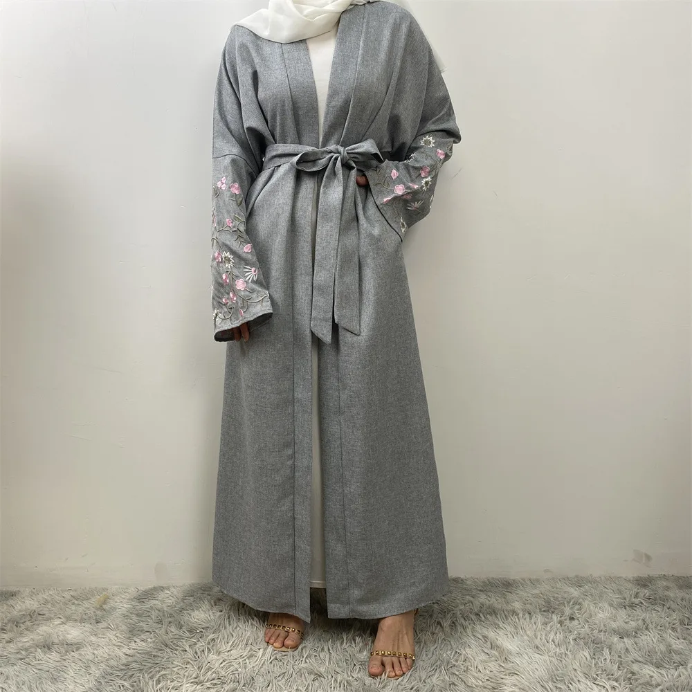 Fashion Muslim Women Cotton Linen Embroidered Loose Lace-up Cardigan Robe Female Middle East Abaya
Fashion Muslim Women Cotton Linen Embroidered Loose Lace-up Cardigan Robe Female Middle East Abaya