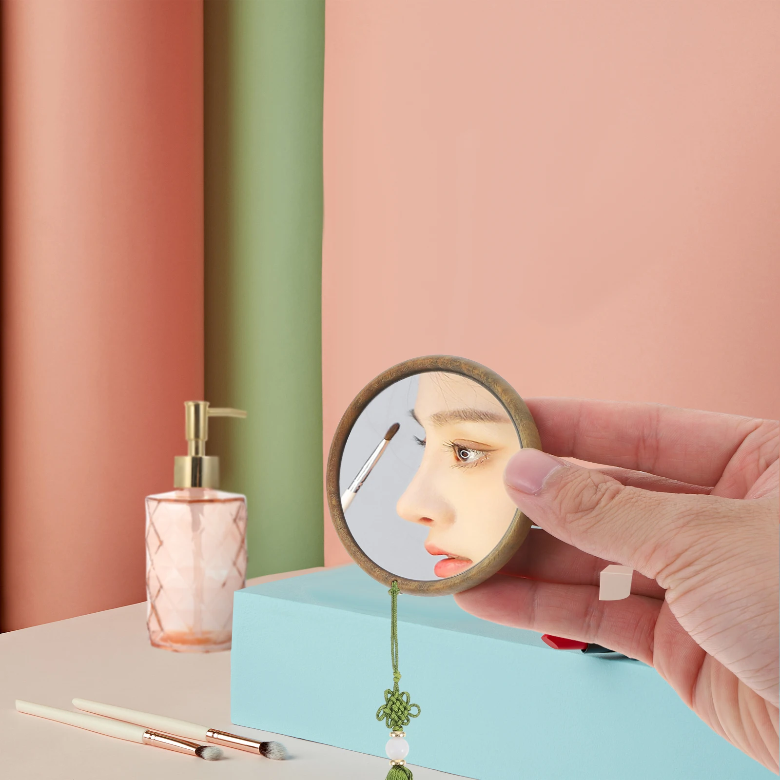 Wooden Carved Mirror H held Compact Vanity Mini Tassel Decor Chinese Style Pocket Makeup Small Round Mirror Retro Elegant
Wooden Carved Mirror H held Compact Vanity Mini Tassel Decor Chinese Style Pocket Makeup Small Round Mirror Retro Elegant