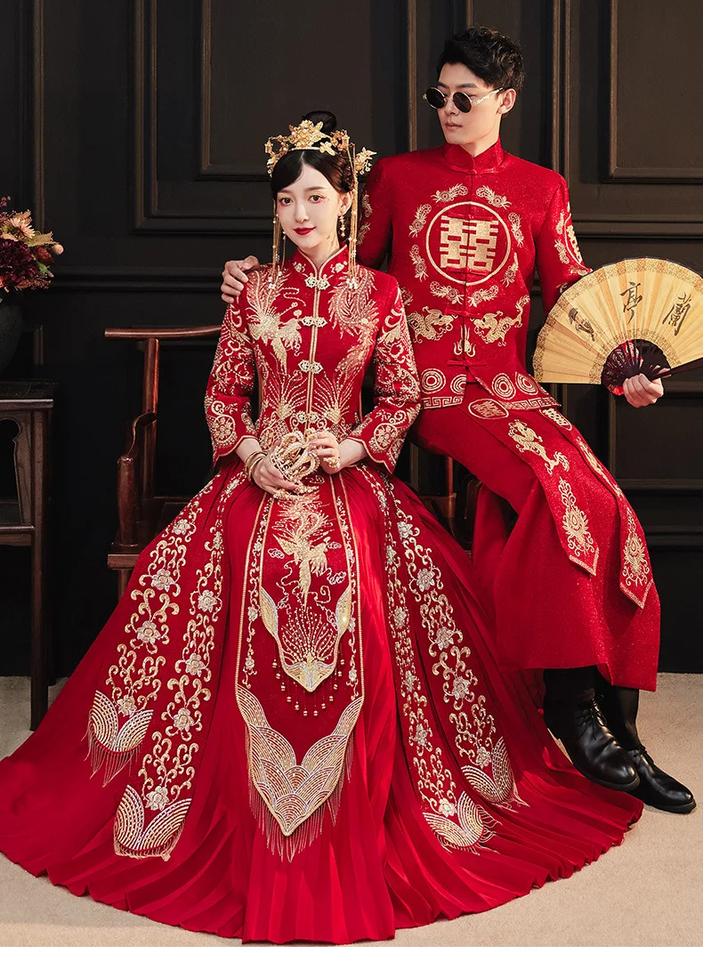 Embroidery Dragon Phoenix Chinese Traditional Couple Wedding Suit Cheongsam Elegant Bride Vintage Qipao Dress
Embroidery Dragon Phoenix Chinese Traditional Couple Wedding Suit Cheongsam Elegant Bride Vintage Qipao Dress