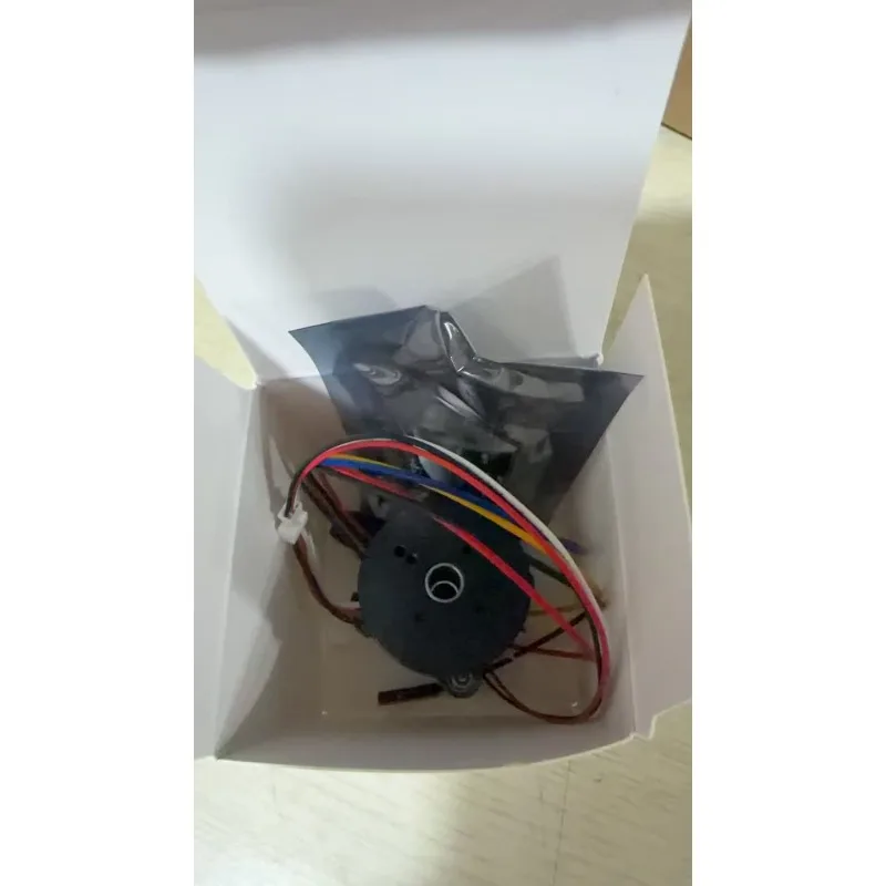 2804 DC Brushless Motor Neodymium Magnetic BLDC Hollow Shaft Infinite Outer Rotor Yuntai Motor FOC
2804 DC Brushless Motor Neodymium Magnetic BLDC Hollow Shaft Infinite Outer Rotor Yuntai Motor FOC