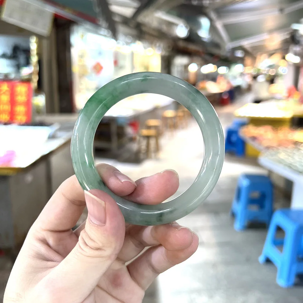 Free Shipping 54~62mm Natural Color Myanmar Jade Jadeite Round Bangles High Quality Stone Bangle Bracelet Jewelry Bracelet
Free Shipping 54~62mm Natural Color Myanmar Jade Jadeite Round Bangles High Quality Stone Bangle Bracelet Jewelry Bracelet