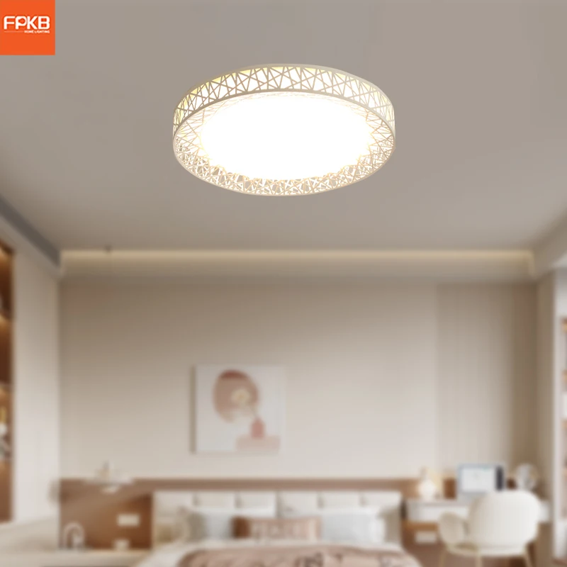 Светодиодный потолочный светильник, круглый светильник для гостиной, прямоугольный, простой, современный, для дома, балкона, столовой, лампа для главной спальни
Светодиодный потолочный светильник, круглый светильник для гостиной, прямоугольный, простой, современный, для дома, балкона, столовой, лампа для главной спальни