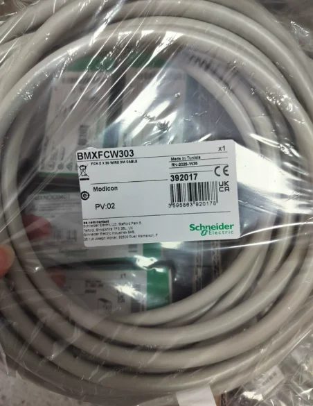 Schneider Modicon connection cable, model BMXFCW303, 3 meters long, brand new and original, unopened
Schneider Modicon connection cable, model BMXFCW303, 3 meters long, brand new and original, unopened