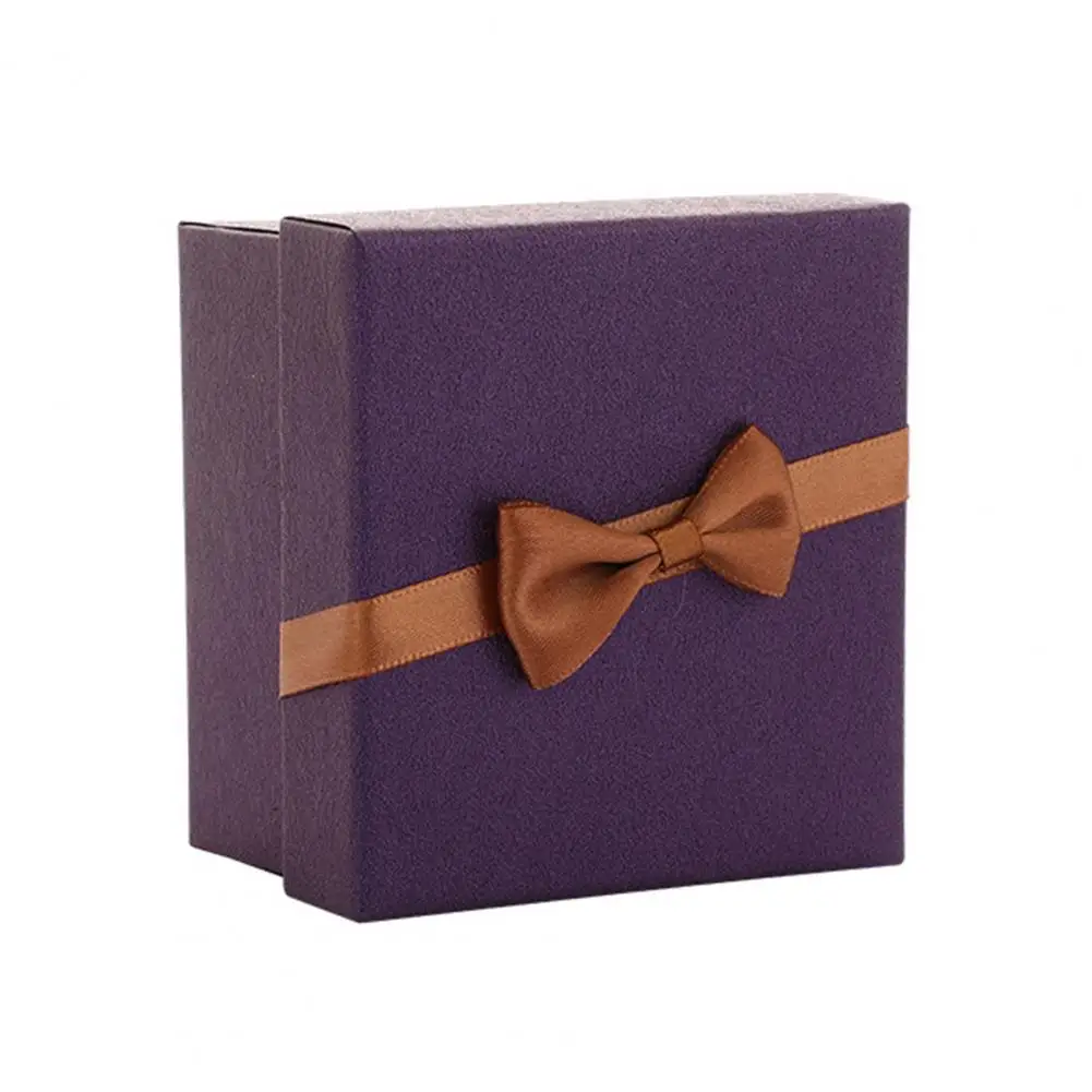 Valentine Day Gift Box Ribbon Bow Gift Box with Cushion Portable Jewelry Packaging Box Valentine's Day Bridesmaid Wedding
Valentine Day Gift Box Ribbon Bow Gift Box with Cushion Portable Jewelry Packaging Box Valentine's Day Bridesmaid Wedding
