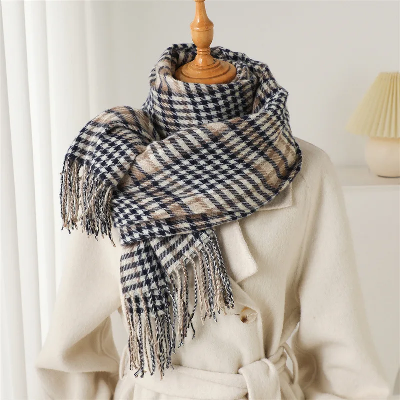 2026 Scarf Cashmere Pashmina Plaid Shawl Tassels Hijab Bandana Handkerchief Headscarf Fashion Female Soft Outdoor Ornament
2026 Scarf Cashmere Pashmina Plaid Shawl Tassels Hijab Bandana Handkerchief Headscarf Fashion Female Soft Outdoor Ornament
