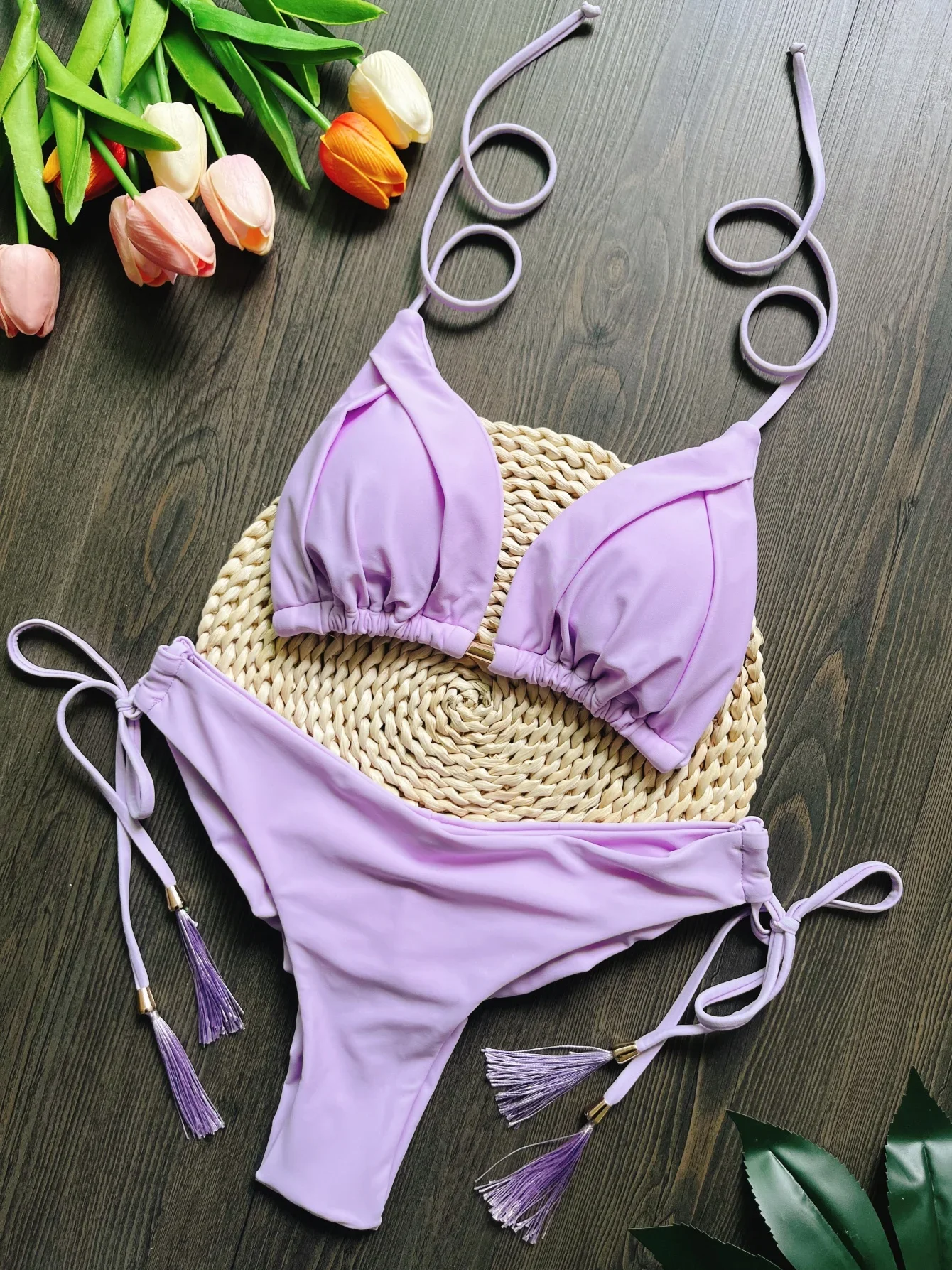 New Sexy Triangle Bathing Suit for Women Brazilian Bikinis Halter Swimwear Push Up Swimsuit Metal Chain Beach Bikini Set
New Sexy Triangle Bathing Suit for Women Brazilian Bikinis Halter Swimwear Push Up Swimsuit Metal Chain Beach Bikini Set