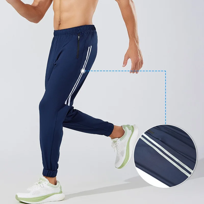 Mens Autumn Winter Multi Pocket Running Pants Slim Tapered Fit for Outdoor Casual Workout and Daily Sports
Mens Autumn Winter Multi Pocket Running Pants Slim Tapered Fit for Outdoor Casual Workout and Daily Sports