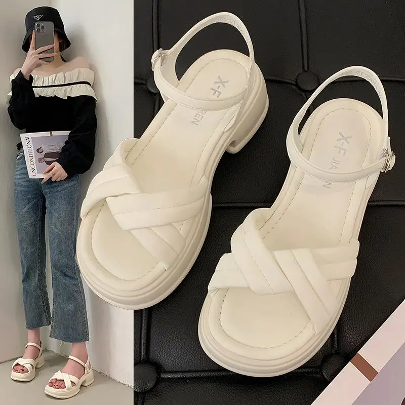 Fashionable Thick Heel Sandals Women's Cross Toe Strap Slip-On Casual Shoes PU Lined Rubber Outsole Summer New Arrival
Fashionable Thick Heel Sandals Women's Cross Toe Strap Slip-On Casual Shoes PU Lined Rubber Outsole Summer New Arrival
