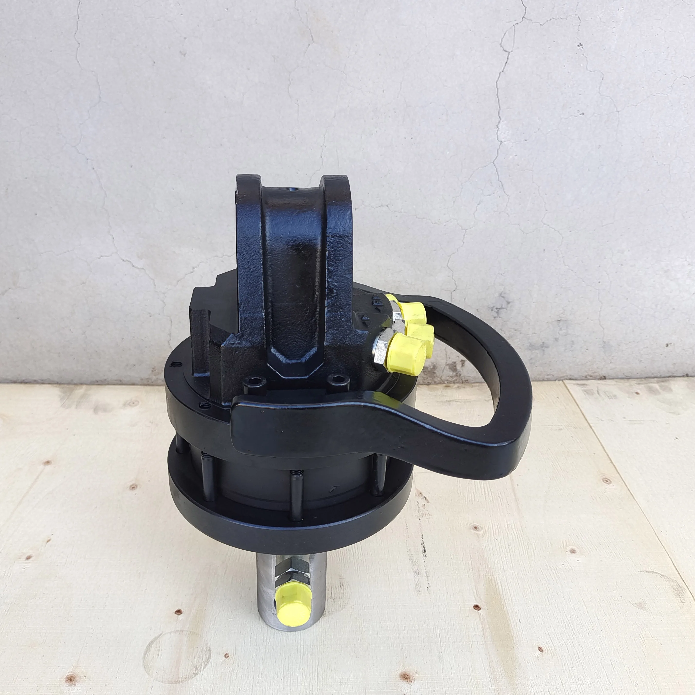 Hydraulic Tilt Rotator For Excavator, 1-5T Forestry Grapple Attachment, High-Performance 360° Rotation Bossworth Gr30
Hydraulic Tilt Rotator For Excavator, 1-5T Forestry Grapple Attachment, High-Performance 360° Rotation Bossworth Gr30