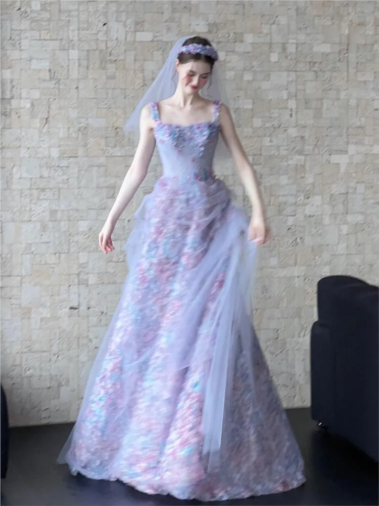 Легкое роскошное и нишевое платье в фиолетовом стиле с лямкой на бретельках для подарков на природе
Легкое роскошное и нишевое платье в фиолетовом стиле с лямкой на бретельках для подарков на природе