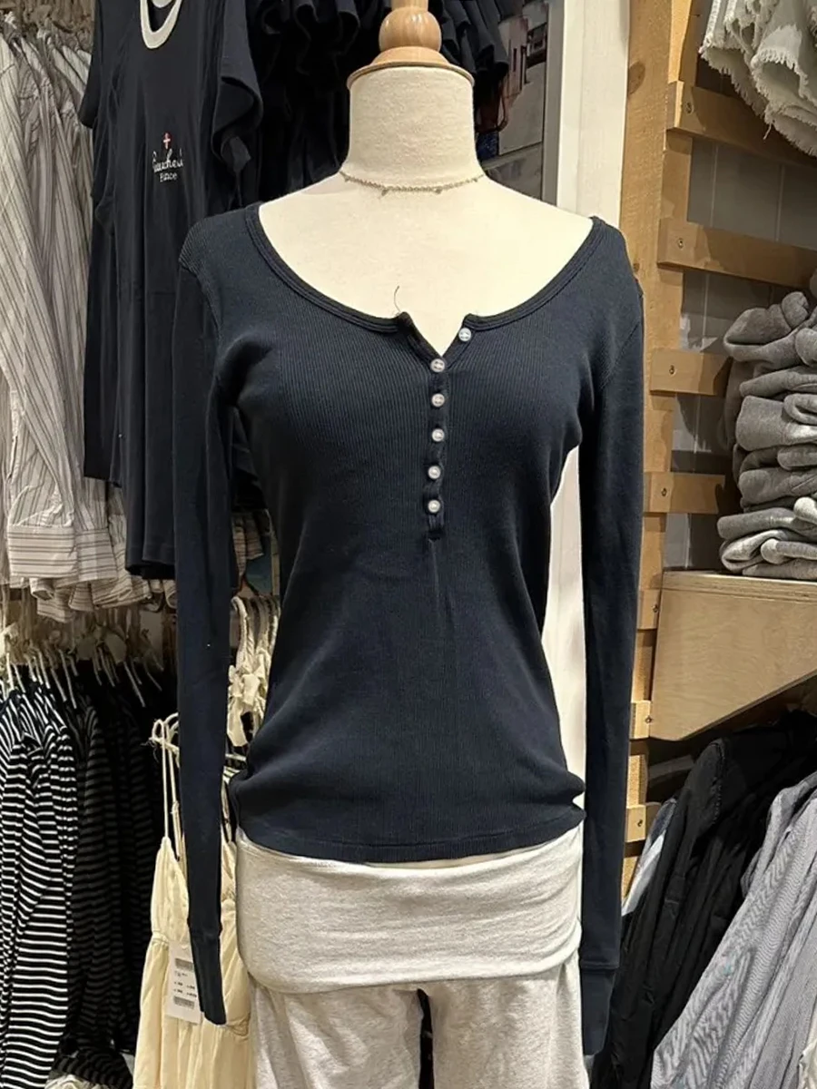 Black Ribbed Basic Slim Long Sleeve Tees Spring Six Buttons Round Neck Cotton Tshirts Woman Streetwear Fashion T-shirts Y2k Tops
Black Ribbed Basic Slim Long Sleeve Tees Spring Six Buttons Round Neck Cotton Tshirts Woman Streetwear Fashion T-shirts Y2k Tops