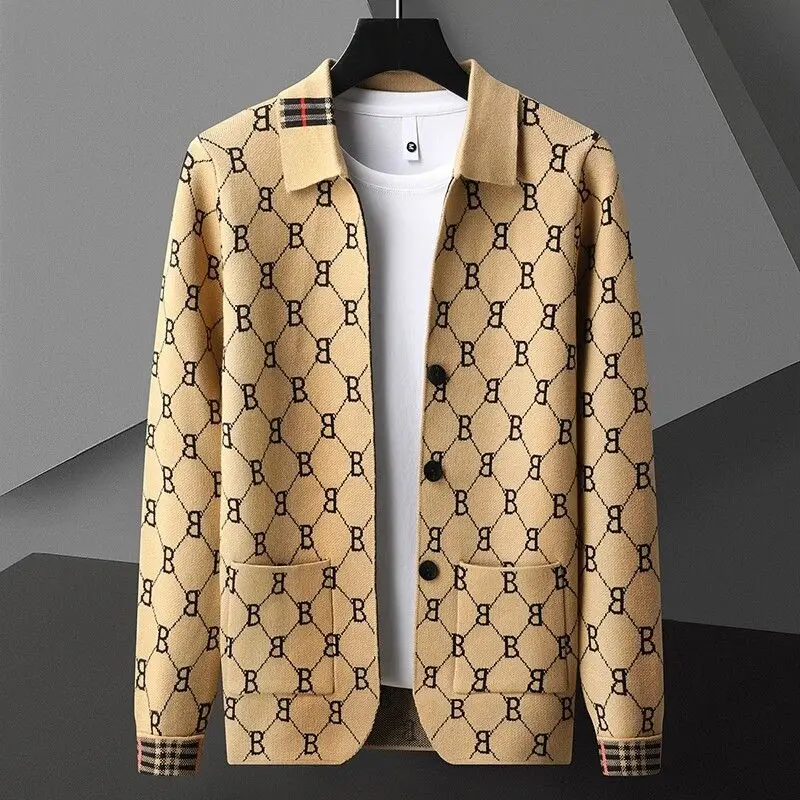 High-end men's knitted cardigan spring and autumn new lapel casual men's jacket sweater top
High-end men's knitted cardigan spring and autumn new lapel casual men's jacket sweater top