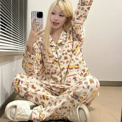 New Sanrio Hollo Kitty Cartoon Anime Long Sleeved Pajamas Women's Milk Silk Spring Autumn Cardigans Loose Casual Loungewear Set
New Sanrio Hollo Kitty Cartoon Anime Long Sleeved Pajamas Women's Milk Silk Spring Autumn Cardigans Loose Casual Loungewear Set