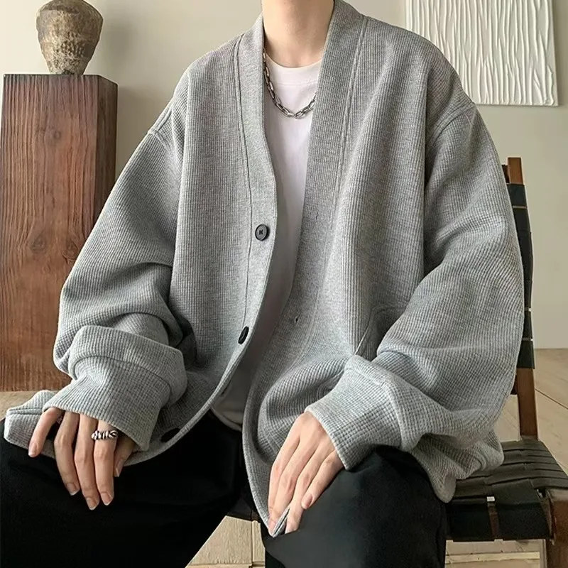 Cardigan hoodie men's spring and autumn style American retro heavyweight cool and trendy brand loose casual jacket
Cardigan hoodie men's spring and autumn style American retro heavyweight cool and trendy brand loose casual jacket
