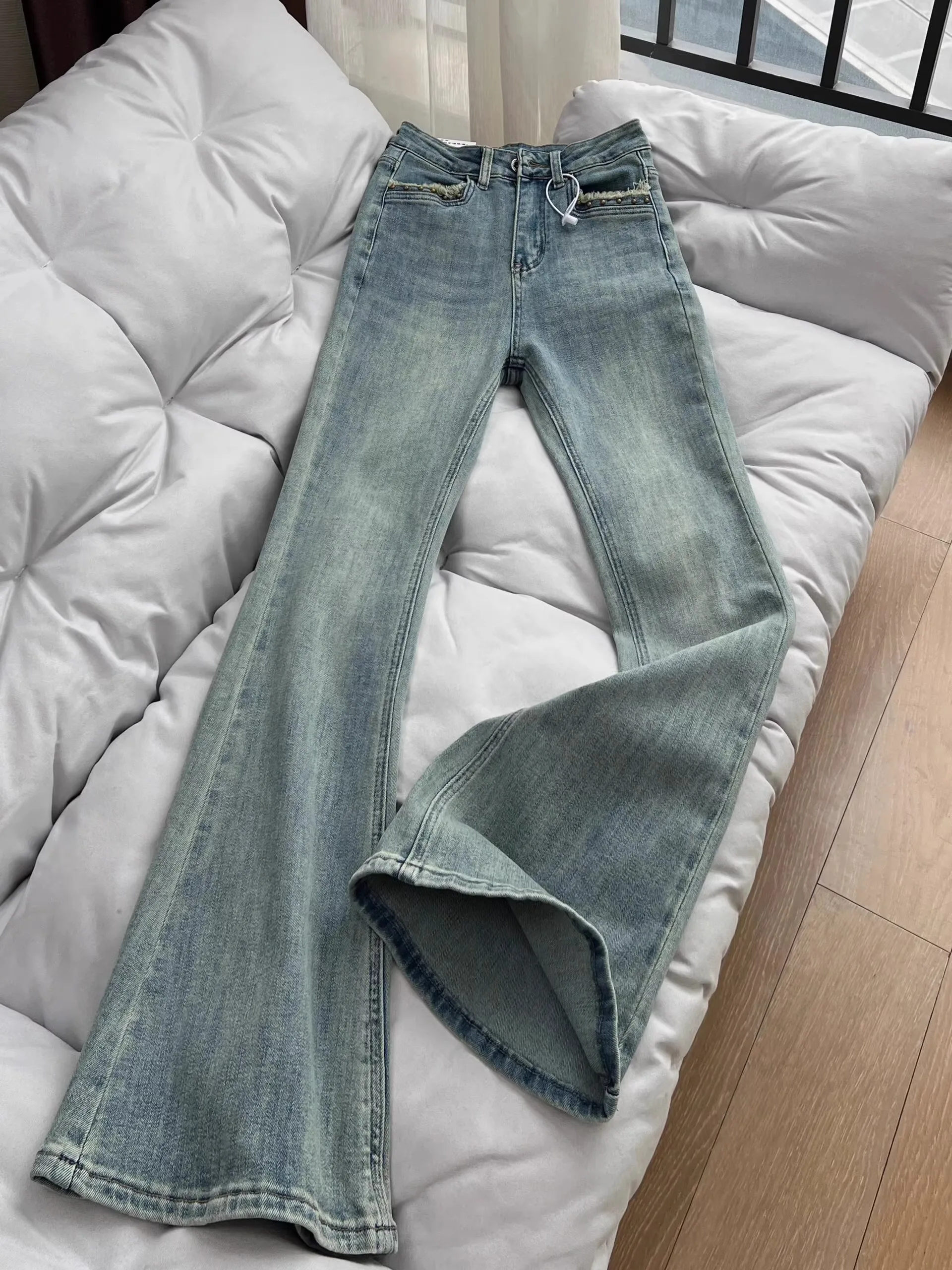 Spring 2026 New plus Size American Style Hot Girl Micro Flare Denim Jeans Women's Retro Slim Small Size Bell Bottoms Long Tro...
Spring 2026 New plus Size American Style Hot Girl Micro Flare Denim Jeans Women's Retro Slim Small Size Bell Bottoms Long Tro...